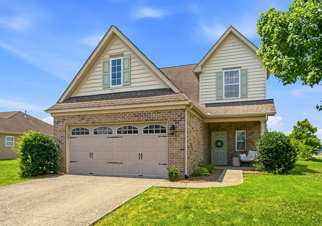 Photo 2 of Single family home for sale at 1107 Savannah Ave, Gallatin, TN 37066 | MLS# 3260608 | Listing updated on 2026-07-25