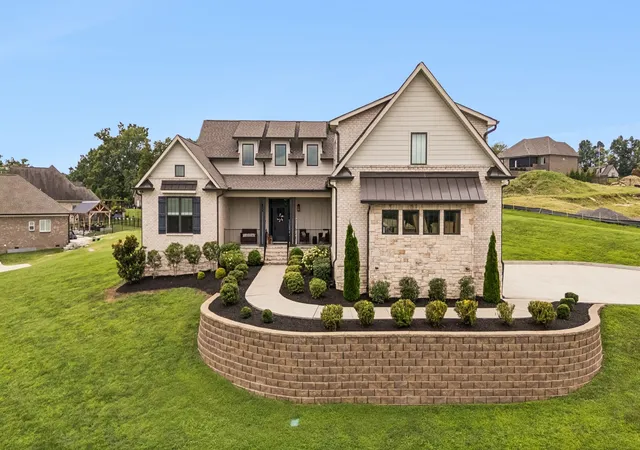 Photo 2 of Single family home for sale at 1211 Ballentrace Blvd, Lebanon, TN 37087 | MLS# 3336247 | Listing updated on 2026-09-24