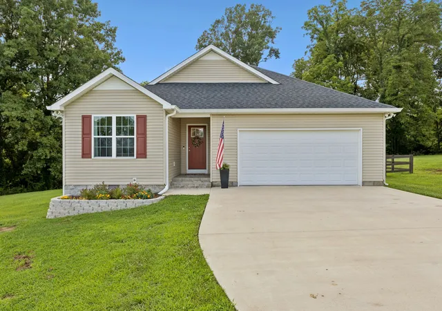 Homes for sale in Pulaski, TN | 111 Fiddlers Ct, Pulaski, TN 38478 | MLS# 3269753
