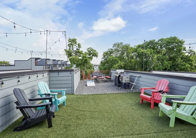 Listing Photo 5 - Condo for sale in building located at 613 27th Ave N, Nashville, TN 37209 - Unit #2
