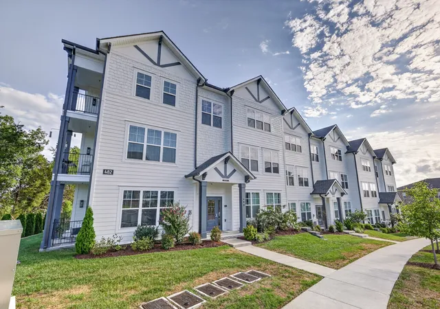 2nd image of 482 Portsdale Dr #18, Brentwood, TN 37027 | MLS# 3288448