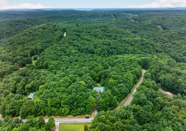 29th image of 41 Jump Off Pl, Monterey, TN 38574 | MLS# 3270707