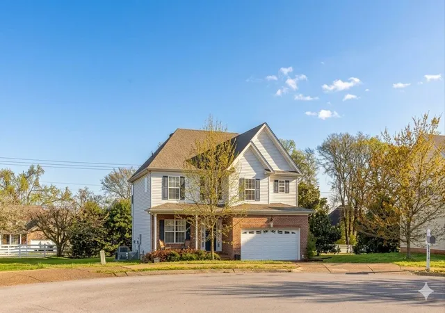 2nd image of 2012 Trenton Dr, Spring Hill, TN 37174 | MLS# 3260668