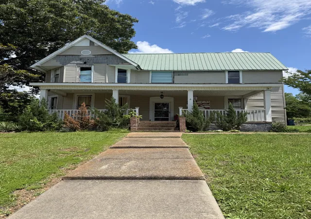Homes for sale in Camden, TN | 115 Cherry St, Camden, TN 38320 | MLS# 3260691