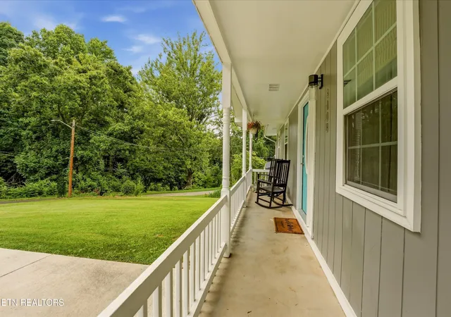 Homes for sale in Knoxville, TN | 3408 Argyle Dr, Knoxville, TN 37914 | MLS# 3260682