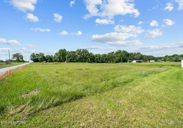 Homes for sale in Pikeville, TN | 1424 Bellview Rd, Pikeville, TN 37367 | MLS# 3260685