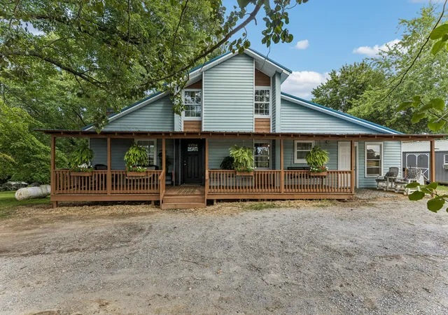 2nd image of 38 N Old Military Rd, Summertown, TN 38483 | MLS# 3269686
