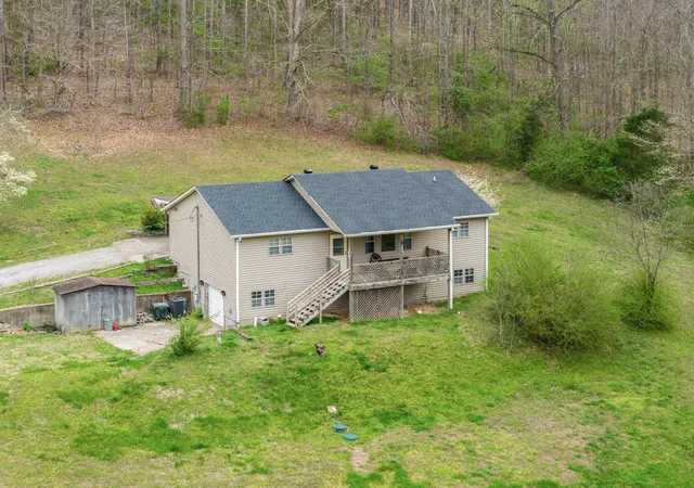 Photo 2 of Single family home for sale at 3966 Taz Hyde Rd, Nashville, TN 37218 | MLS# 3263321 | Listing updated on 2026-08-20