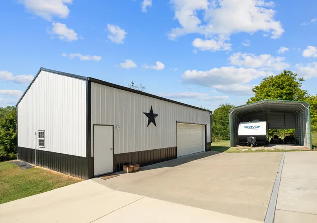 Photo 4 of Single family home for sale at 3309 Miller Ln, Santa Fe, TN 38482 | MLS# 3262719 | Listing updated on 2026-08-20