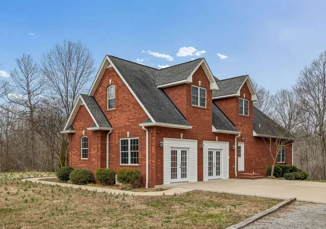 Photo 4 of Single family home for sale at 5140 Highway 52 W, Lafayette, TN 37083 | MLS# 3287869 | Listing updated on 2026-07-17