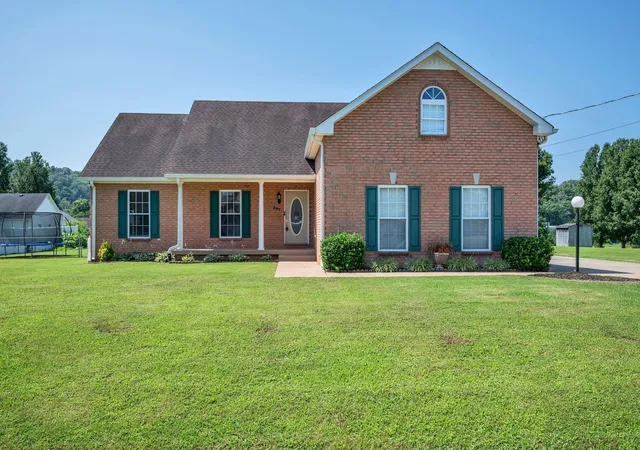 Homes for sale in Pegram, TN | 567 Bluff View Dr, Pegram, TN 37143 | MLS# 3260808