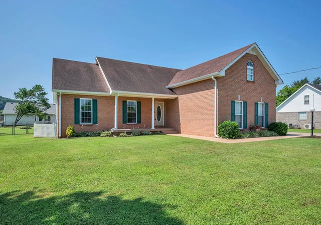 Homes for sale in Pegram, TN | 567 Bluff View Dr, Pegram, TN 37143 | MLS# 3260808