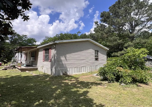 Homes for sale in Paris, TN | 616 Powell St, Paris, TN 38242 | MLS# 3260993