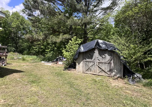 Homes for sale in Paris, TN | 616 Powell St, Paris, TN 38242 | MLS# 3260993