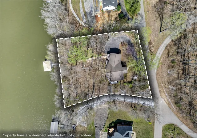 Homes for sale in Dover, TN | 203 Whispering Hills Dr, Dover, TN 37058 | MLS# 3261000