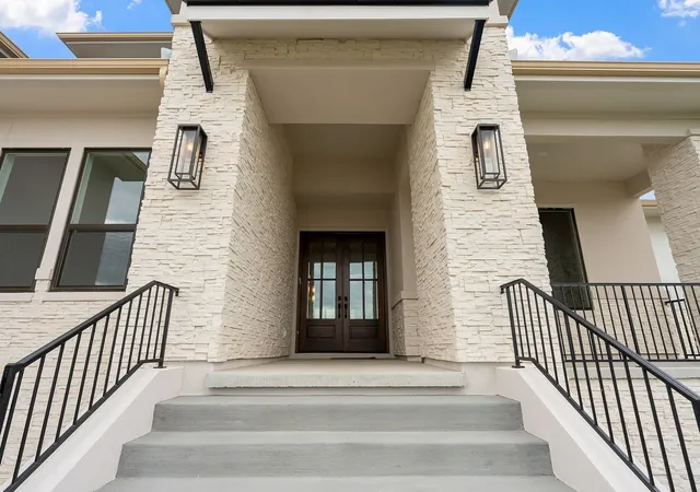 Photo 4 of Single family home for sale at 6066 Lookaway Cir, Franklin, TN 37067 | MLS# 3261047 | Listing updated on 2026-09-18