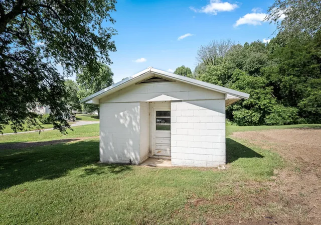Homes for sale in Woodbury, TN | 738 Old Mcminnville Hwy, Woodbury, TN 37190 | MLS# 3261945