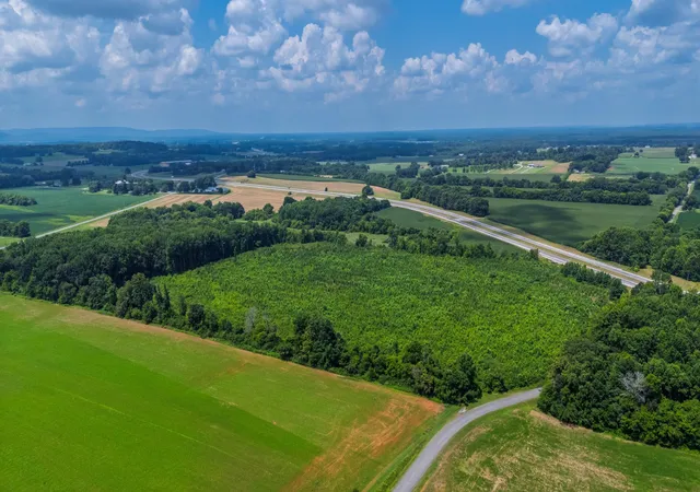 Homes for sale in Belvidere, TN | 0 Reynolds Ln, Belvidere, TN 37306 | MLS# 3261199