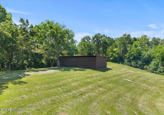 Homes for sale in Tellico Plains, TN | 910 Reagan Valley Road, Tellico Plains, TN 37385 | MLS# 3261069