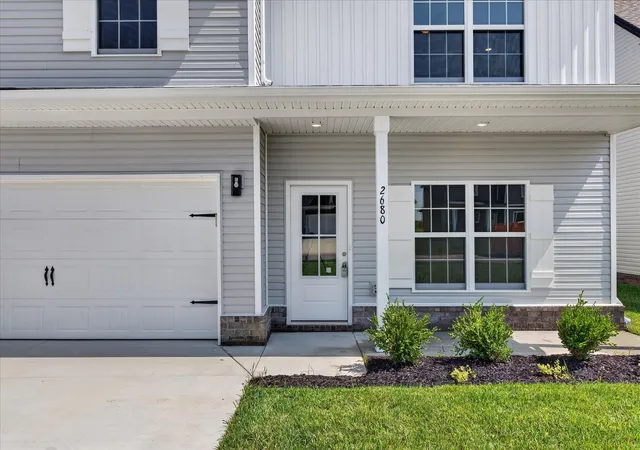 Homes for sale in Clarksville, TN | 2680 Brewster Dr, Clarksville, TN 37042 | MLS# 3262097