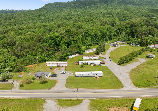 Homes for sale in Jasper, TN | 1841 Main St, Jasper, TN 37347 | MLS# 3261138
