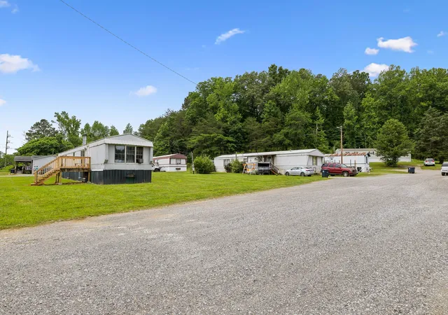 Homes for sale in Jasper, TN | 1841 Main St, Jasper, TN 37347 | MLS# 3261138