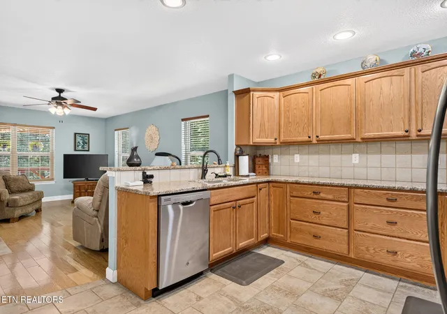 Homes for sale in Wilder, TN | 1007 Parkstown Ext, Wilder, TN 38589 | MLS# 3261115