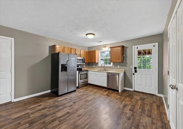 5th image of 221 Grant Ave, Oak Grove, KY 42262 | MLS# 3312302