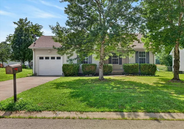 2nd image of 221 Grant Ave, Oak Grove, KY 42262 | MLS# 3312302
