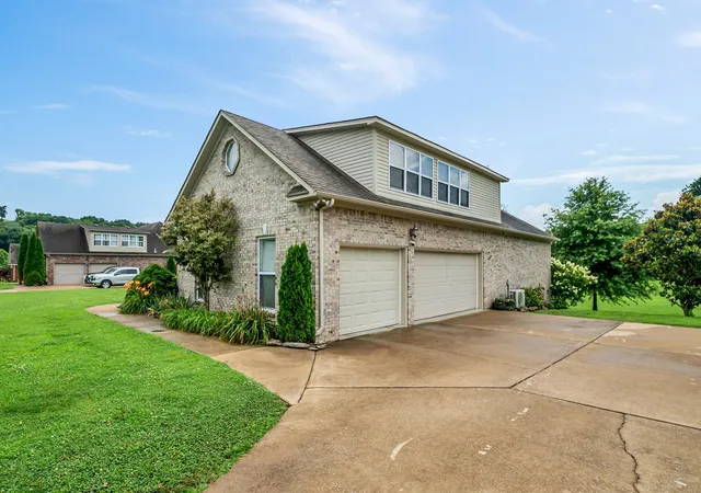 Homes for sale in Pulaski, TN | 130 Preda Way, Pulaski, TN 38478 | MLS# 3262955