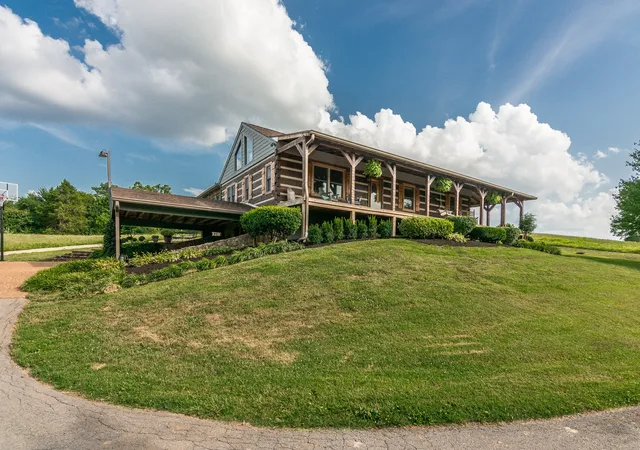 4th image of 812 New Shackle Island Rd, Hendersonville, TN 37075 | MLS# 3272057