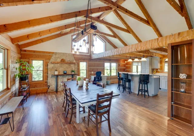 5th image of 812 New Shackle Island Rd, Hendersonville, TN 37075 | MLS# 3272057