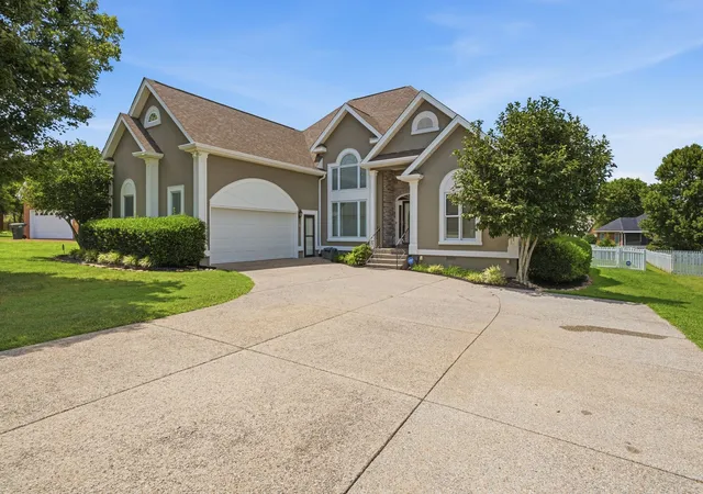 2nd image of 104 Clearview Ct, Springfield, TN 37172 | MLS# 3284072