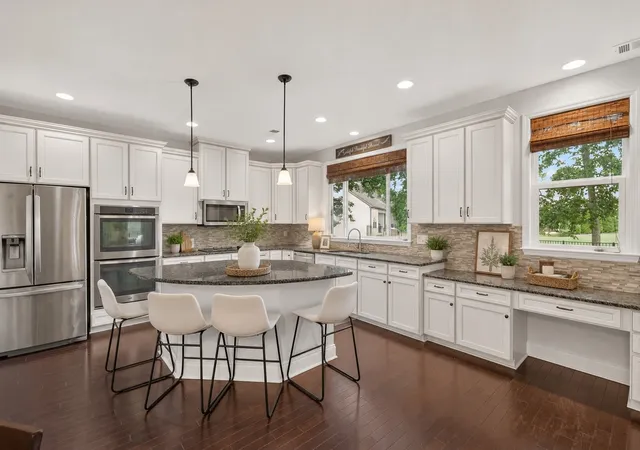 Photo 1 of Sale Pending at 1109 Stockwell Dr, Murfreesboro, TN 37128 | MLS# 3288627 | Listing updated on 2026-09-03