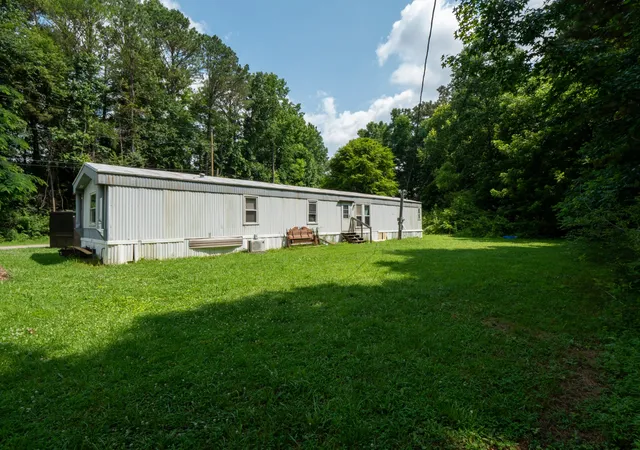 Photo 4 of Manufactured home for sale at 240 Cudd Rd, Resaca, GA 30735 | MLS# 3261225 | Listing updated on 2026-07-06