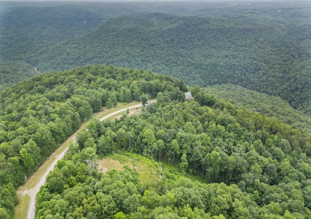 Photo 4 of Land for sale at 722 Flt Top View Ln, Wilder, TN 38589 | MLS# 3262673 | Listing updated on 2026-09-22