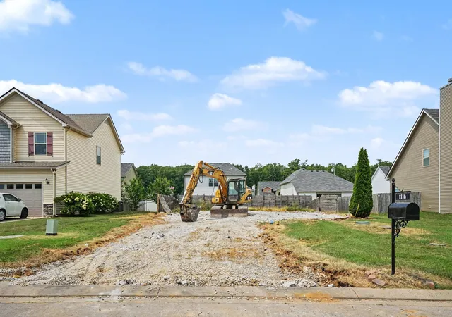 Homes for sale in Murfreesboro, TN | 1116 Selous Dr, Murfreesboro, TN 37128 | MLS# 3263425