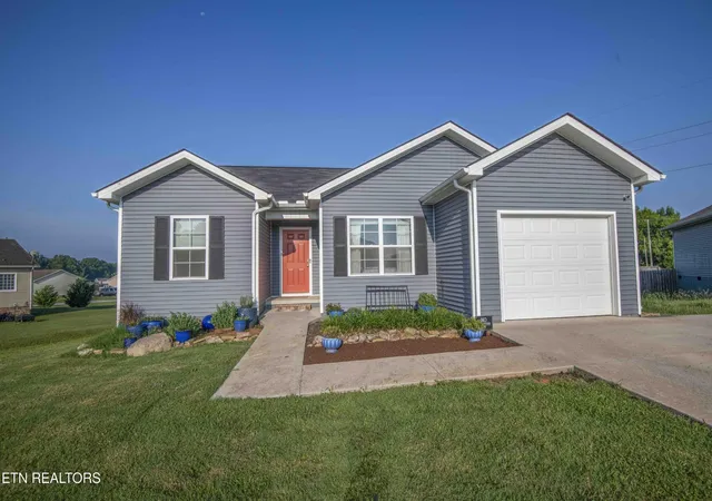 Homes for sale in Loudon, TN | 139 Hartfield Lane, Loudon, TN 37774 | MLS# 3261250