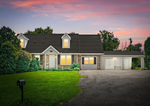 Homes for sale in Clarksville, TN | 337 Kelsey Dr, Clarksville, TN 37042 | MLS# 3261464