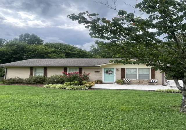 31st image of 1003 Pine Cir, Lawrenceburg, TN 38464 | MLS# 3262080