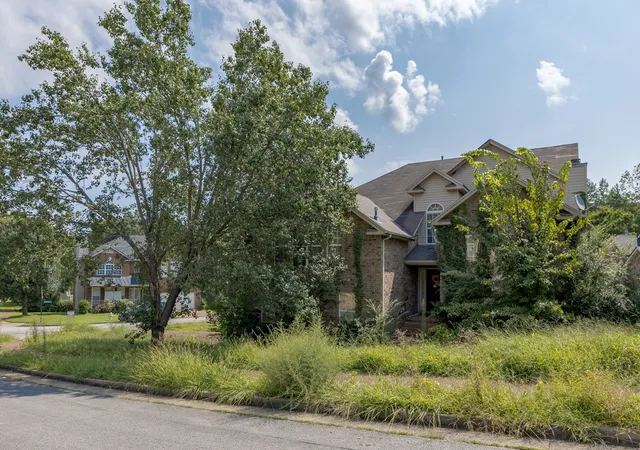 Photo 3 of Single family home for sale at 4809 Aaron Dr, Antioch, TN 37013 | MLS# 3516174 | Listing updated on 2026-08-22