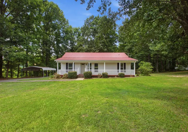 Homes for sale in Dickson, TN | 1466 W Grab Creek Rd, Dickson, TN 37055 | MLS# 3261551