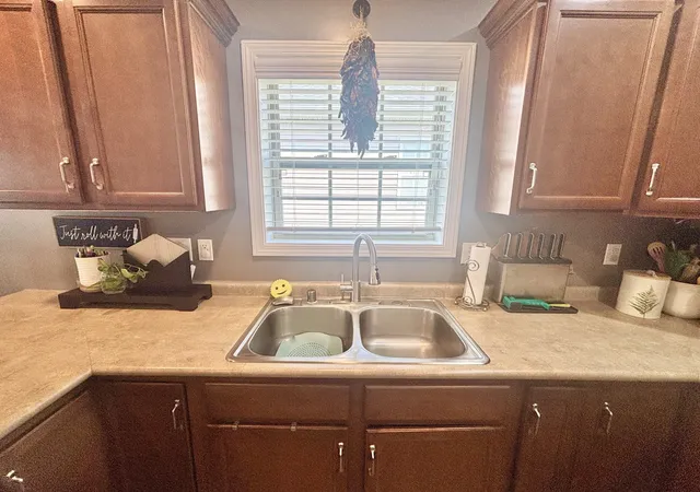 5th image of 102 Saddlebrooke Court, Hopkinsville, KY 42240 | MLS# 3263468