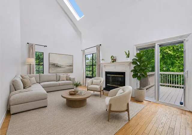 Photo 1 of Single family home for sale at 2764 Call Hl Rd, Nashville, TN 37211 | MLS# 3268780 | Listing updated on 2026-09-01