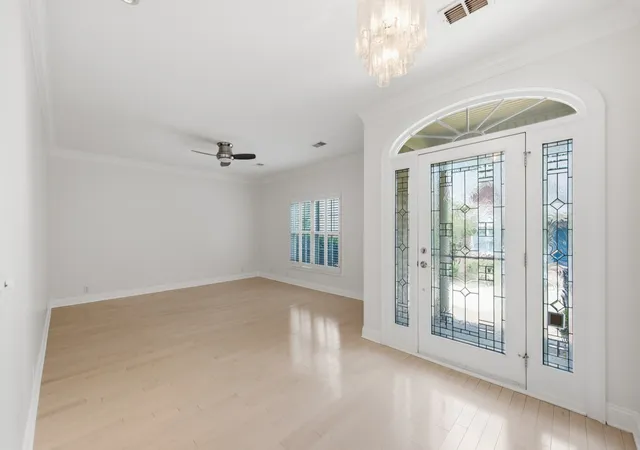 Photo 1 of Single family home for sale at 2814b White Oak Dr, Nashville, TN 37215 | MLS# 3285578 | Listing updated on 2026-09-04