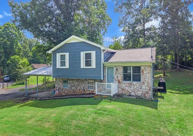 Photo 1 of Single family home for sale at 442 Corvin Rd Ne, Cleveland, TN 37323 | MLS# 3261480 | Listing updated on 2026-09-02