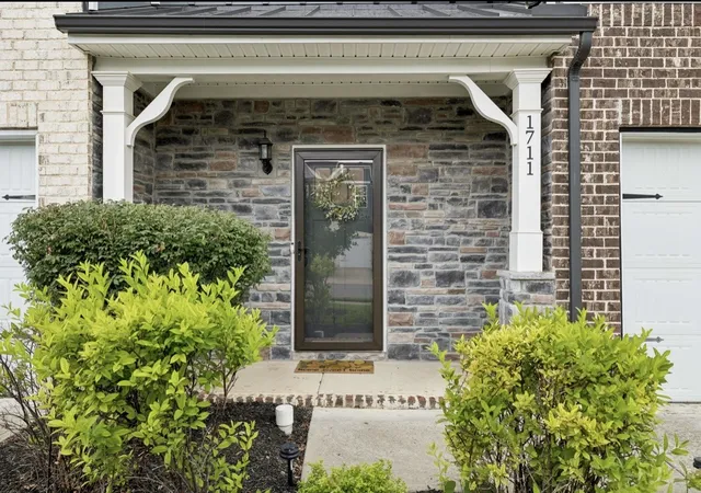 Photo 2 of Townhouse for sale at 1711 Barbourville Ln, Murfreesboro, TN 37129 | MLS# 3261540 | Listing updated on 2026-09-26