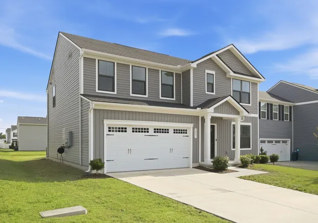 Photo 3 of Single family home for sale at 2207 Richland Pass, Spring Hill, TN 37174 | MLS# 3261923 | Listing updated on 2026-08-20