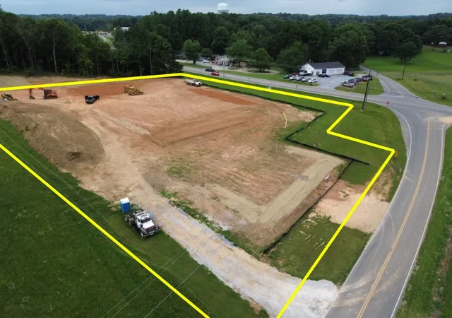 6th image of 3005 Hwy 46 S, Dickson, TN 37055 | MLS# 3261935