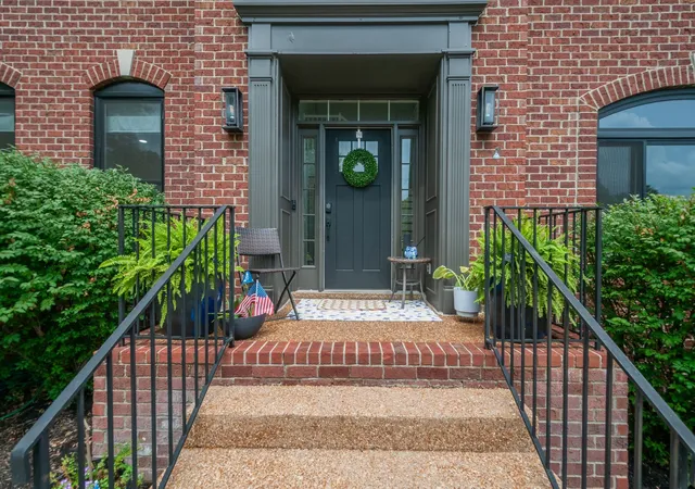 Photo 2 of Single family home for sale at 412 Wf Rust Ct, Nashville, TN 37221 | MLS# 3265768 | Listing updated on 2026-10-08